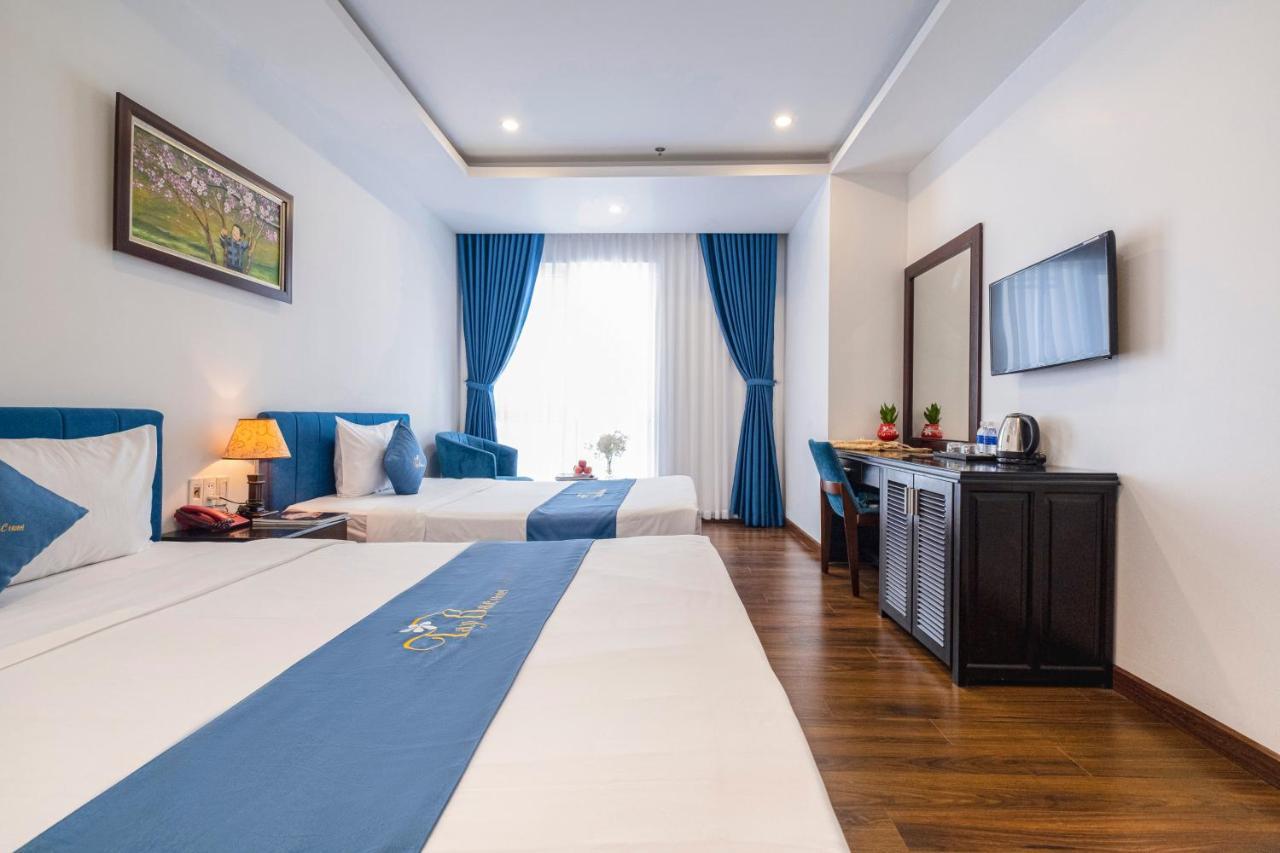 Tay Bac Hotel Da Nang Bagian luar foto