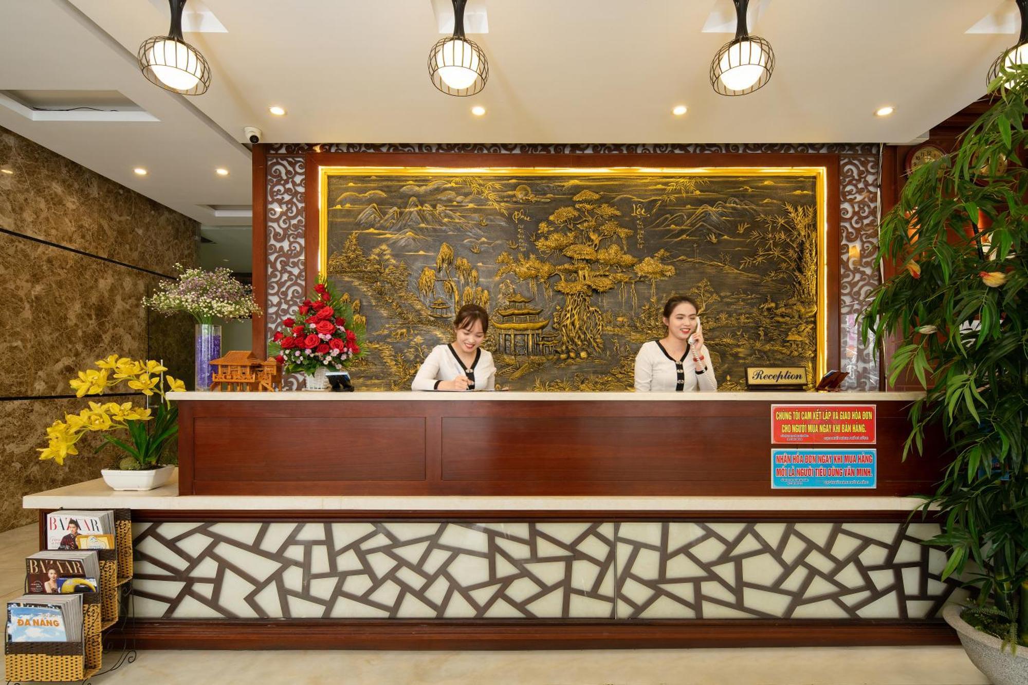 Tay Bac Hotel Da Nang Bagian luar foto